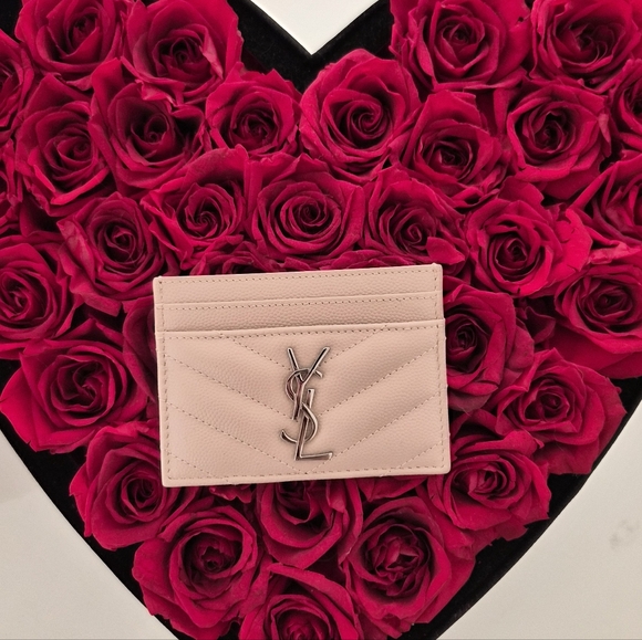 Authentic Saint Laurent YSL Card Case - Pale Blush - Used Twice - Picture 12 of 14